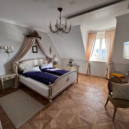 Holland Oda ve Kahvaltı